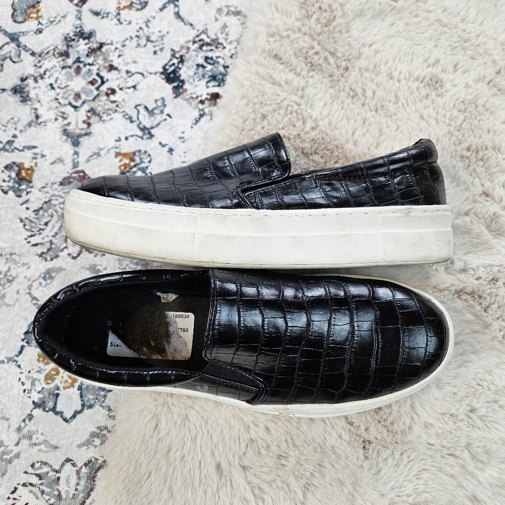 A New Day Women's Bibi Sneakers Black Snake Skin Like Print US 7.5 - Picture 5 of 9